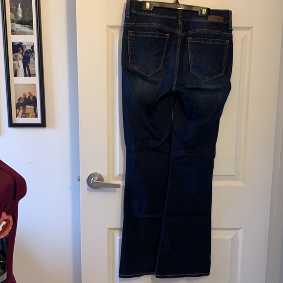 Jag Gloria flare Jean size 4, mid rise - Picture 4 of 5